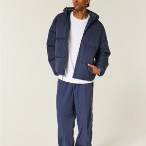 Hollister Faux Fur Lined Puffer Jacket Unisex Size S Blue Grayish